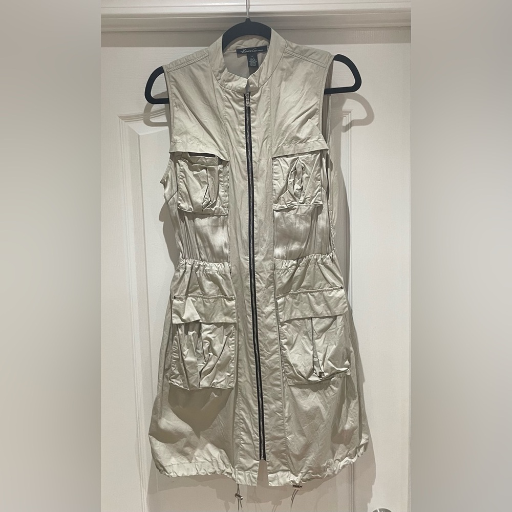 Kenneth Cole - Sleeveless Khaki utility cargo dress. - Picture 2 of 5